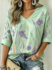 Women's Purple Plant Pattern Printed Mid-length Sleeves V-Neck T-Shirt