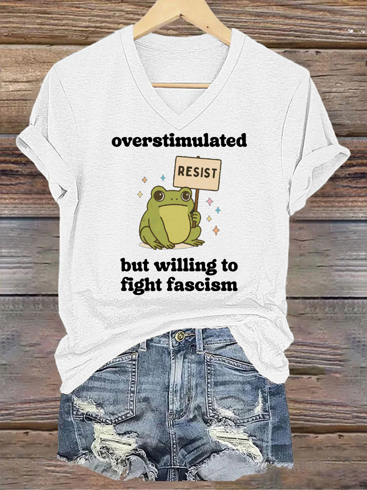 Women's Retro Resist Frog Printed T-shirt