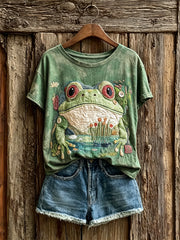 Women's Lovely Frog & Pond Scene Art Print short-sleeved T-shirt