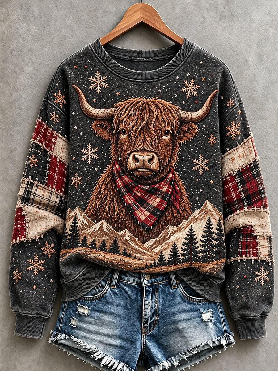 Women's Cute Highland Cow Art Sweatshirt